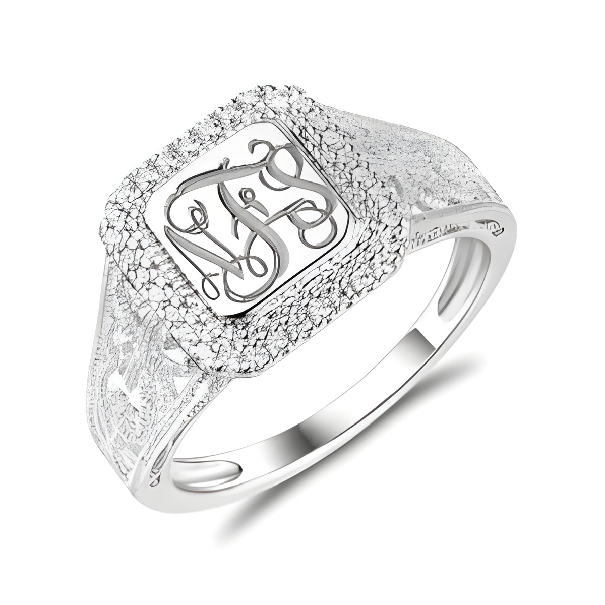 Personalized monogram ring with sparkling cubic zirconia