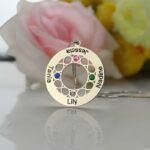 Embrace Eternal Love – Infinity Family Name Necklace – A Cherished Keepsake for Mom - Image 2