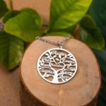 Embrace Your Roots – Custom Family Tree Necklace with Names – A Timeless Tribute for Loved Ones - Image 5