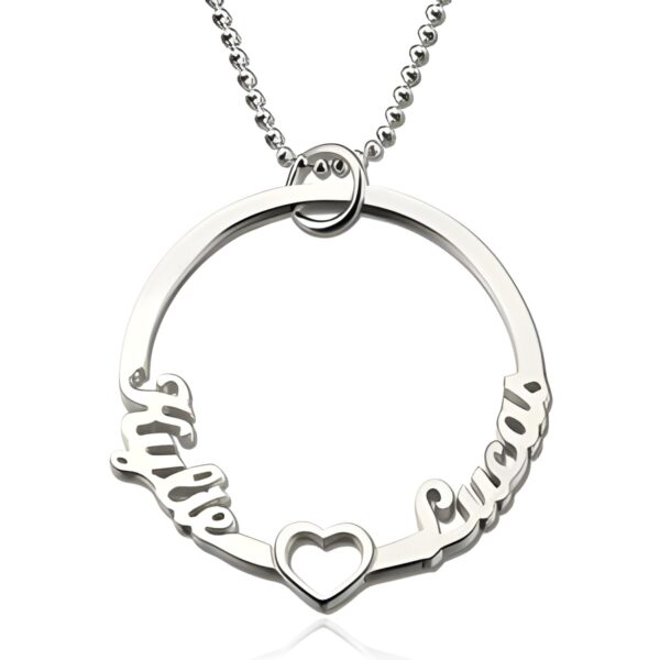 Circle name necklace with heart for loved ones