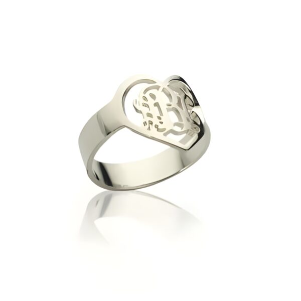 Personalized heart ring with initials for loved ones