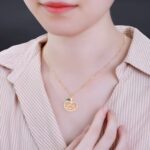 Celebrate Wisdom and Gratitude – Apple-Shaped Name Necklace – A Heartfelt Tribute for Teachers and Mentors - Image 5