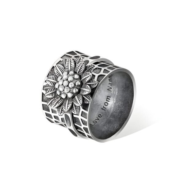 Sunflower spinner ring for peace and joy