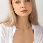 Embrace Your Story – Birth Flower & Name Necklace – A Cherished Treasure for Her Special Moments - Image 3