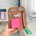 Honor Their Healing Hands – Custom Medical Sticky Note Holder with Pen Slot – A Thoughtful Keepsake for Caregivers - Image 4
