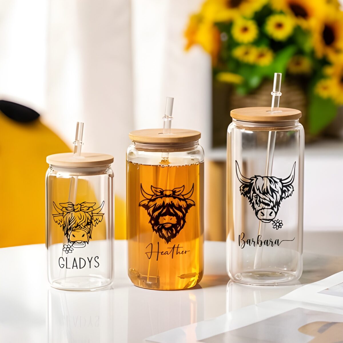 Custom Highland Cow glass tumbler for animal lovers