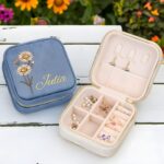 Carry Your Story – Birth Flower Jewelry Travel Case – A Thoughtful Keepsake for Her Special Moments - Image 2