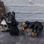 Embrace the Dark Elegance – Gothic Demon Hand Wall Sculpture & Jewelry Holder – For Spooky Souls and Mystical Spaces - Image 9