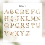 Embrace Every Sip – Floral Initial & Name Glass Tumbler with Bamboo Lid – A Cherished Keepsake for Her Special Moments - Image 7