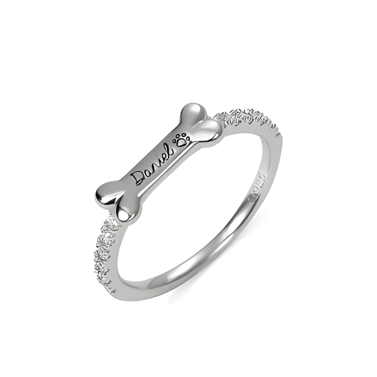 PJ07_featured Bone-shaped name ring for dog lovers