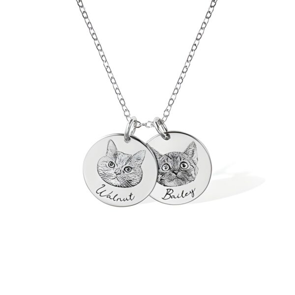 Custom pet photo necklace for pet lovers