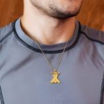Celebrate the Game – Custom Cricket Bat Necklace – For Devoted Cricket Fans and Team Spirit - Image 9