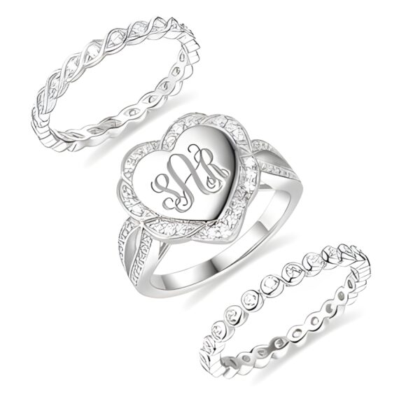 Engraved heart-shaped stackable ring for love