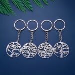 Embrace Your Growing Roots – Custom Family Tree Keychain – A Timeless Treasure for Loved Ones - Image 3