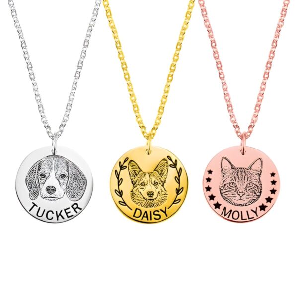 Custom pet head portrait necklace for cherished companions